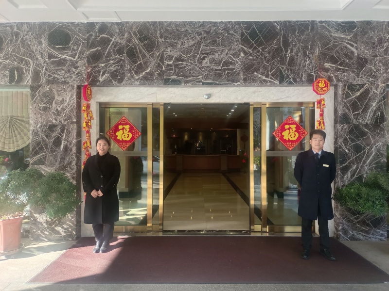 1春节期间，连云宾馆过桥米线正常营业.jpg